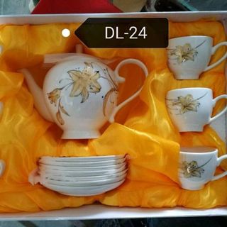 Ấm Chén Đĩa Kê Hàn Quốc Tròn Rẻ (THUNG 12B) Ấm Chén Đĩa Kê Hàn Quốc Tròn Rẻ (THUNG 12B)