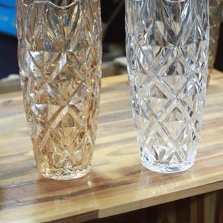 Lọ hoa thủy tinh dáng bầu 30cm - quà tặng khách hàng Lọ hoa thủy tinh dáng bầu 30cm - quà tặng khách hàng