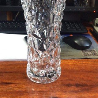 Lọ Hoa Thủy Tinh Loe Trắng 20cm (THÙNG 36C)