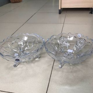 Đĩa Bát Thủy Tinh 3 Chân Trắng (THUNG 16C)