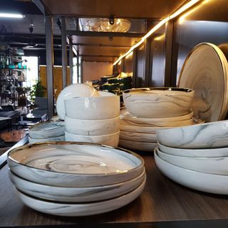 Bộ bát đĩa sứ viền vàng kiểu Hàn Quốc sang trọng ( bộ 26 chi tiết )