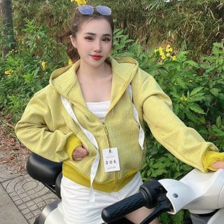 ￼Áo Khoác Nữ Kiểu CropTop Dáng Ngắn Chất Xốp Cao Cấp