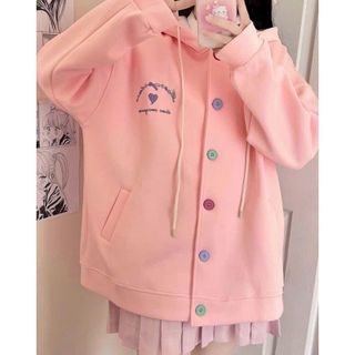 Áo khoác cadigan nỉ nút thêu hình trái tim nón rộng 2 lớp form rộng dưới 70kg Áo khoác cadigan nỉ nút thêu hình trái tim nón rộng 2 lớp form rộng dưới 70kg