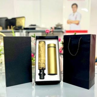 Set quà tặng cao cấp (bình giữ nhiệt 500ml hiện nhiệt độ + ô chống thấm)