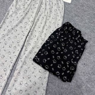 ( Chất vải đẹp ) Quần ống loe chất lem tăm mềm mịn logo in form dưới 65kg ( Chất vải đẹp ) Quần ống loe chất lem tăm mềm mịn logo in form dưới 65kg