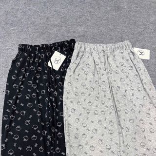 ( Chất vải đẹp ) Quần ống loe chất lem tăm mềm mịn logo in form dưới 65kg ( Chất vải đẹp ) Quần ống loe chất lem tăm mềm mịn logo in form dưới 65kg