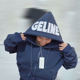 Áo khoác nón rộng thêu GETINE chất nỉ XK dày dặn form Boxy freesize dưới 65kg Áo khoác nón rộng thêu GETINE chất nỉ XK dày dặn form Boxy freesize dưới 65kg