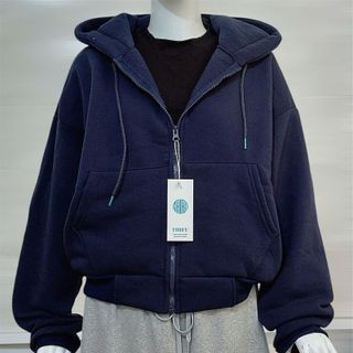 Áo khoác nón rộng thêu GETINE chất nỉ XK dày dặn form Boxy freesize dưới 65kg Áo khoác nón rộng thêu GETINE chất nỉ XK dày dặn form Boxy freesize dưới 65kg