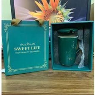 Cốc sứ có nắp thìa, dung tích 340ml in chữ Lucky, ly sứ quà tặng ý nghĩa