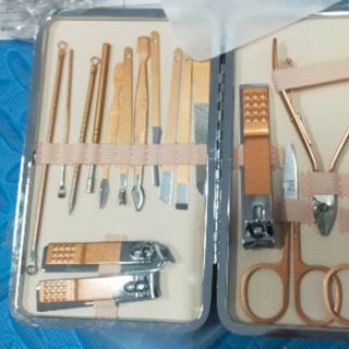 Bộ Kiềm/Bộ Dụng Cụ Làm Móng Tay 18 Món Bằng Thép Không Rỉ ❤Hàng Đẹp❤Màu Hồng Xinh Xắn