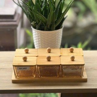 MTT605  Mứt 6 - ÂU Thủy Tinh+ nắp nhựa + khay nhựa  ( THÙNG 20 B )