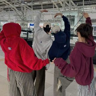 ￼Áo Hoodie 88 Dây Ngược Boxy Form Unisex Nam Nữ Nhiều Màu