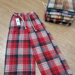 Quần ống rộng kẻ sọc chất nỉ dạ caro dày dặn phối dây luồng lai kèm dây thừng chun.