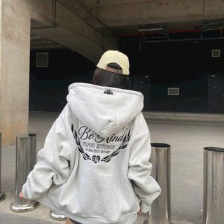 Áo Khoác Boxy Thêu BE KIND - Chất Nỉ Bông Mịn Dày, FORM RỘNG Áo Khoác Boxy Thêu BE KIND - Chất Nỉ Bông Mịn Dày, FORM RỘNG