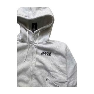 Áo Khoác Form Boxy In Nổi Serial Chiller Cổ Cao Chất Nỉ Bông - Freesize Dưới 70kg Áo Khoác Form Boxy In Nổi Serial Chiller Cổ Cao Chất Nỉ Bông - Freesize Dưới 70kg