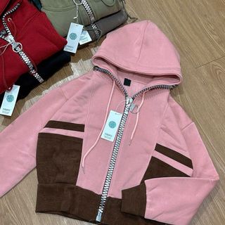 Áo Khoác Phối Màu Cổ Cao Dây Kéo Kim Loại To, Tay Xỏ Ngón, Chất Nỉ Bông Dày Mịn Form Boxy - Freesize Dưới 65kg