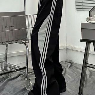 Quần Ống Rộng Chất Dù Nhăn Dây Rút Lai Phối Sọc Đen Xám Freesize Dưới 65kg