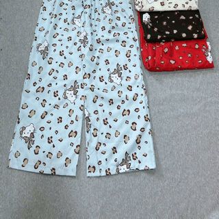 Quần Dài Ống Rộng Họa Tiết Mèo Hello Kitty Phối Da Báo Dễ Thương, Chất Vải Lụa Mềm Mịn Thoáng Thoải Mái Freesize